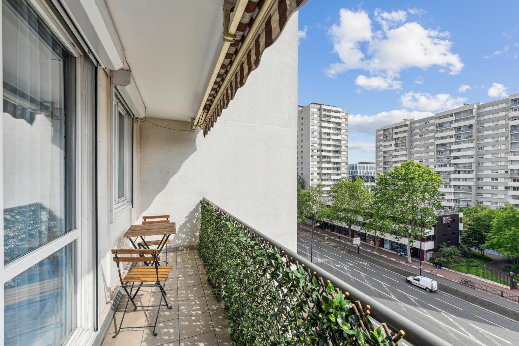 Chic And Comfortable Apart With Balcony Levallois-Perret Dış mekan fotoğraf