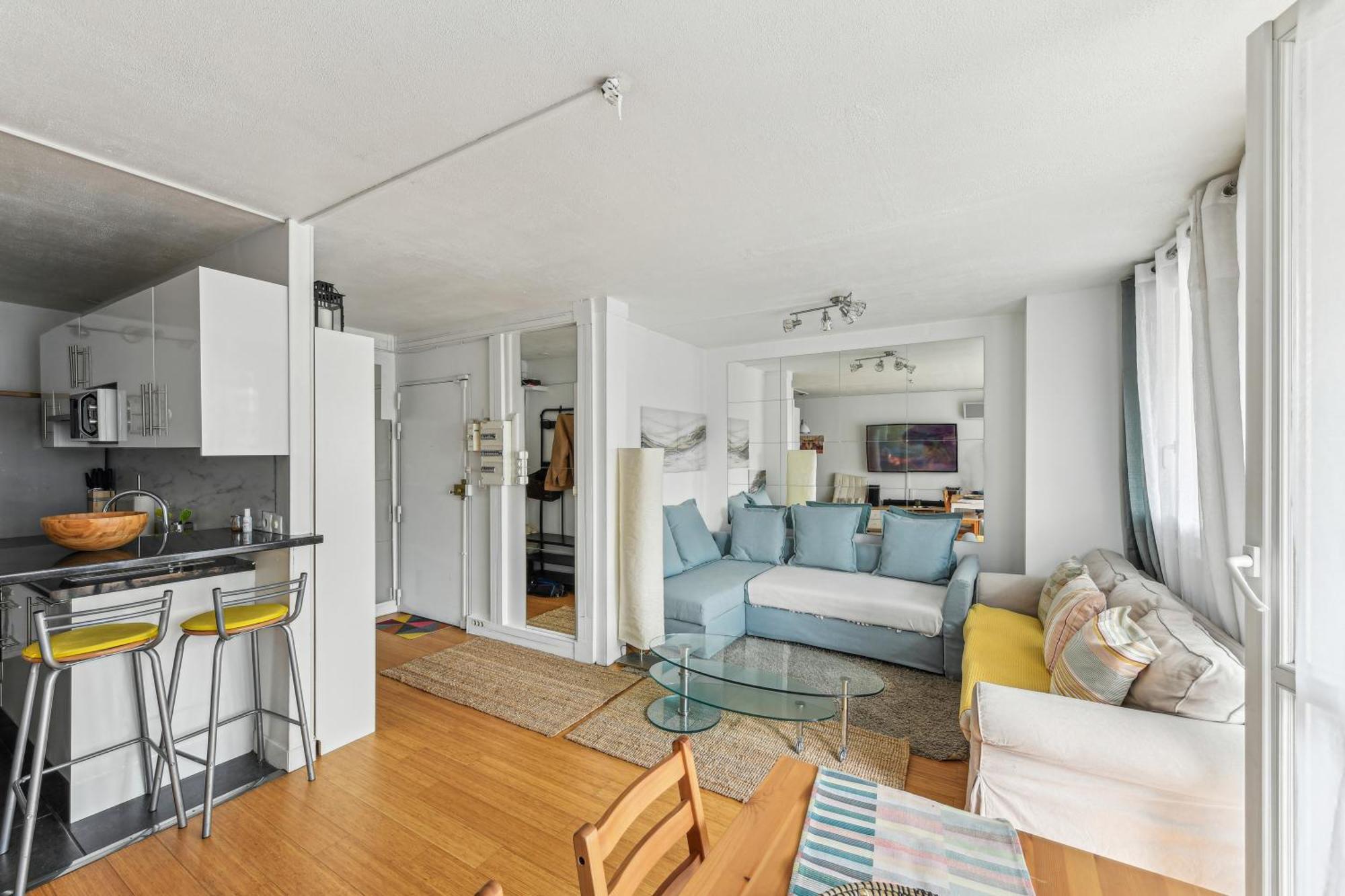 Chic And Comfortable Apart With Balcony Levallois-Perret Dış mekan fotoğraf